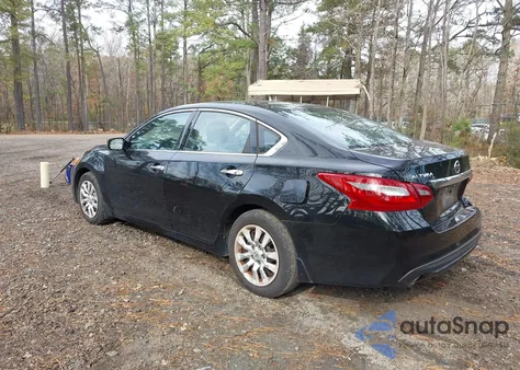 2018 Nissan Altima 2.5 S из США, поврежденный, VIN 1N4AL3APXJC219806